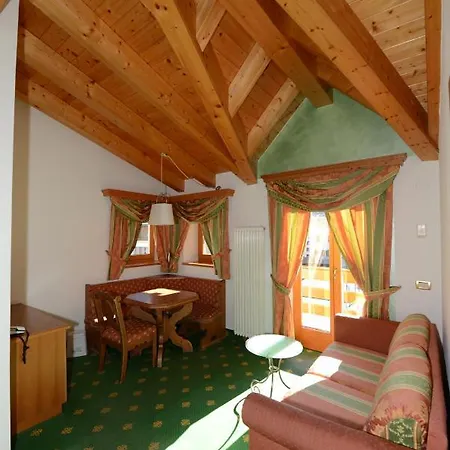 Sole Otel Passo del Tonale